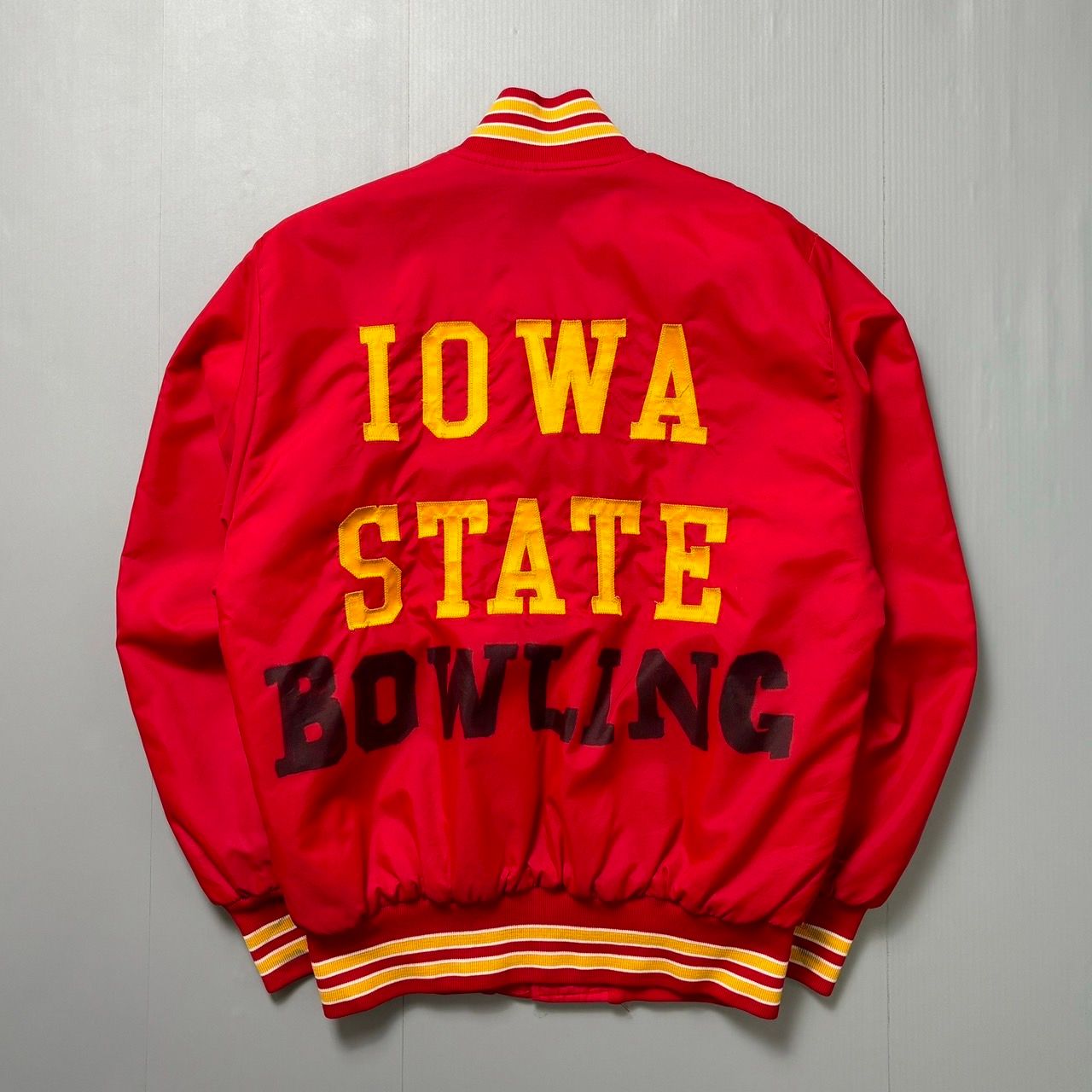 古着 70s USA製 ヴィンテージ カレッジロゴ IOWA アイオワ