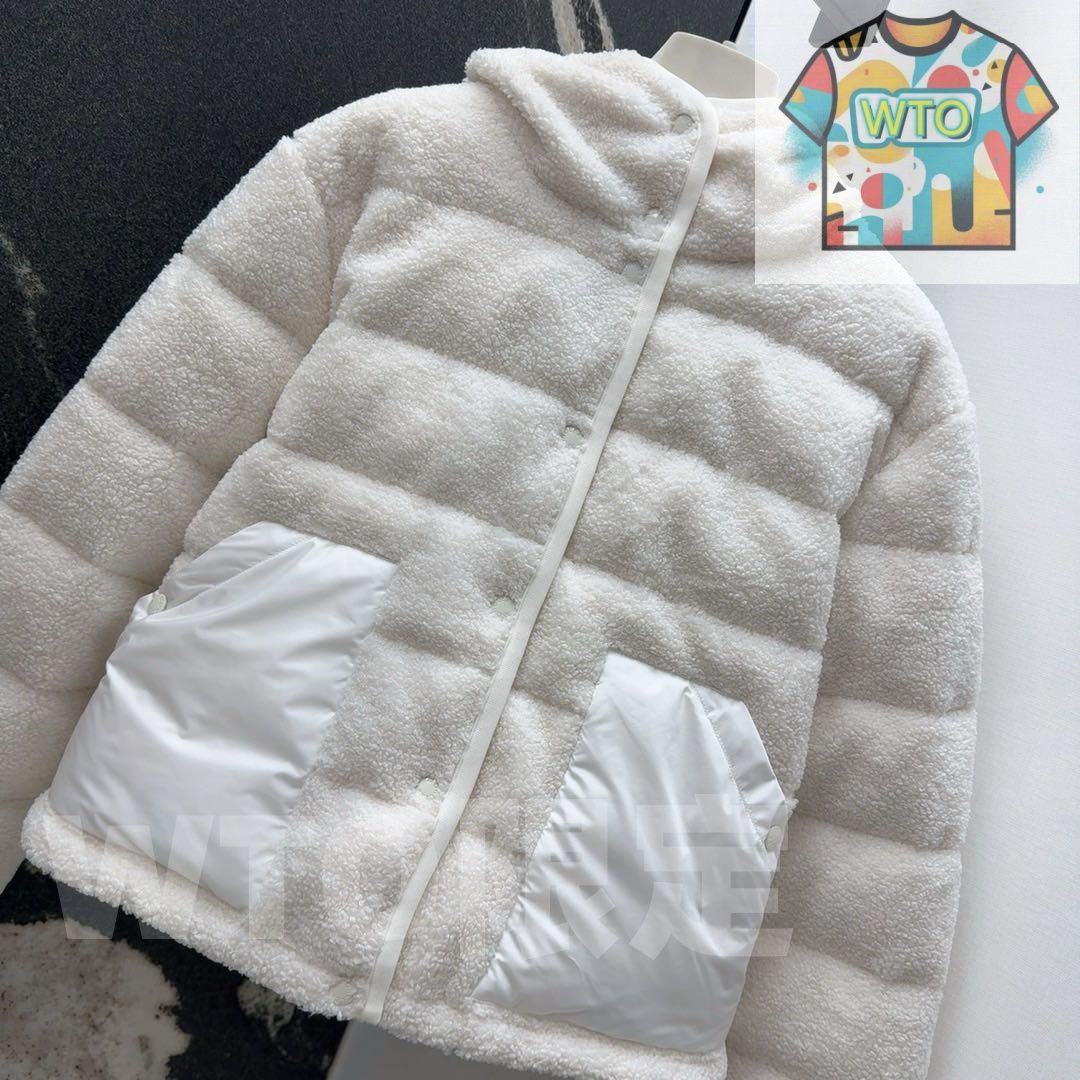 【レア】モンクレール フード付き ダウンジャケット パリ直営店買付【MONCLER】Badyfフードファー付きショートダウン