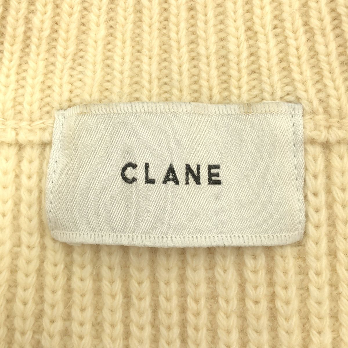  CLANE クラネ ZIP COLLAR KNIT VEST ジップ ニットベスト 13106-2082 アイボリー 2 ノースリーブ ニット セーター