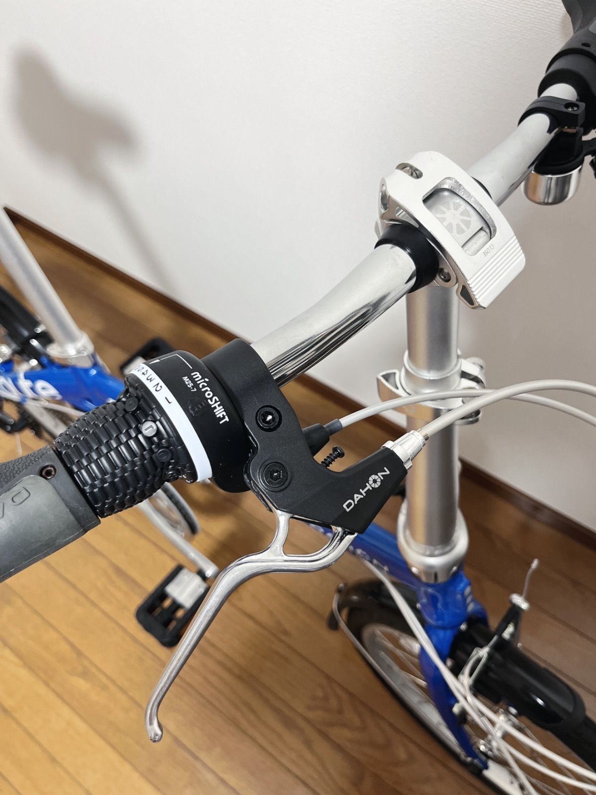 直接引き取り限定### DAHON 2016年モデルRoute コバルトブルー - メルカリ