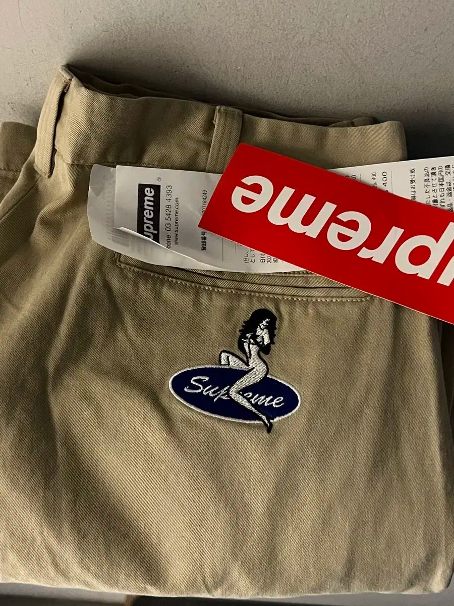 Supreme チノパン ピンナップガール Supreme 'Pin Up Chino Pant'チノパン チノ パンツ ピンナップ
