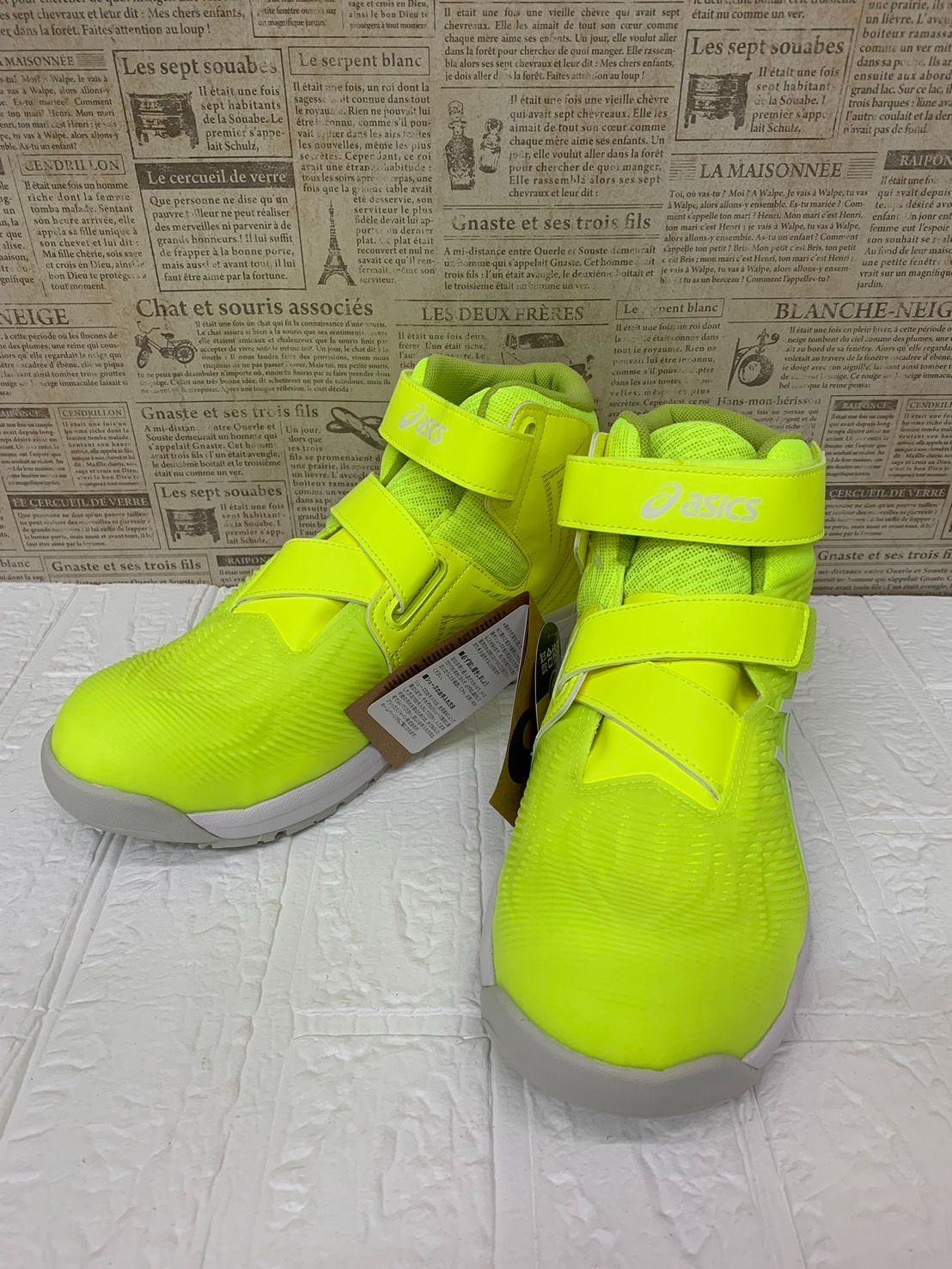 さおり＊様】フェイクスイーツ◇クロカンブッシュ風♬プチシュータワー