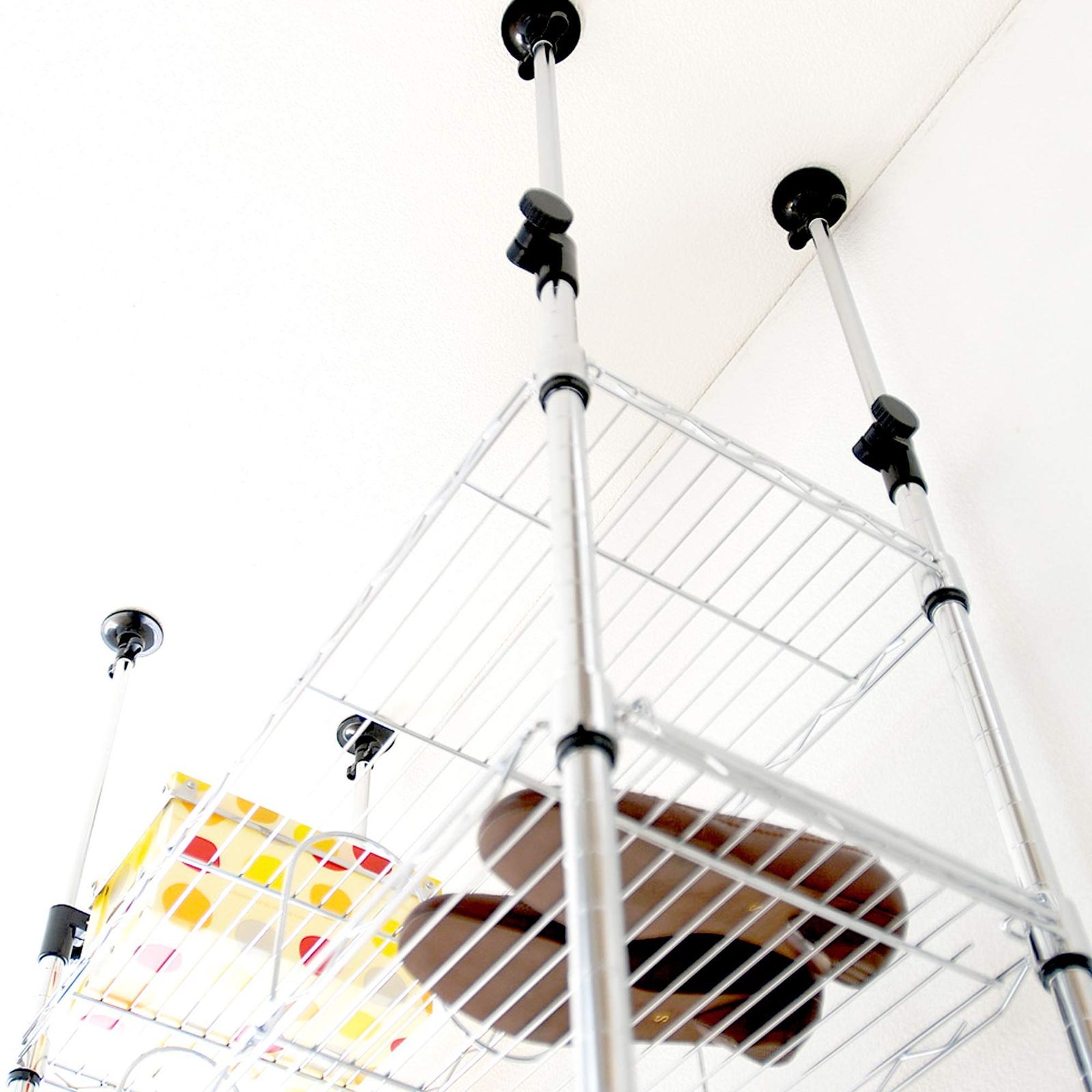 数量 スチールラック 突っ張りラック 収納棚 幅80 5段 スリム 防サビ加工 高さ調整 転倒防止 頑丈 ルミナス 耐荷重135kg 棚板1枚あたり 豊富なカスタムパーツ ドウシシャ ポール径25mm 幅80×奥行50×高さ215.5-280cm M NEXPOTALLINN_EU