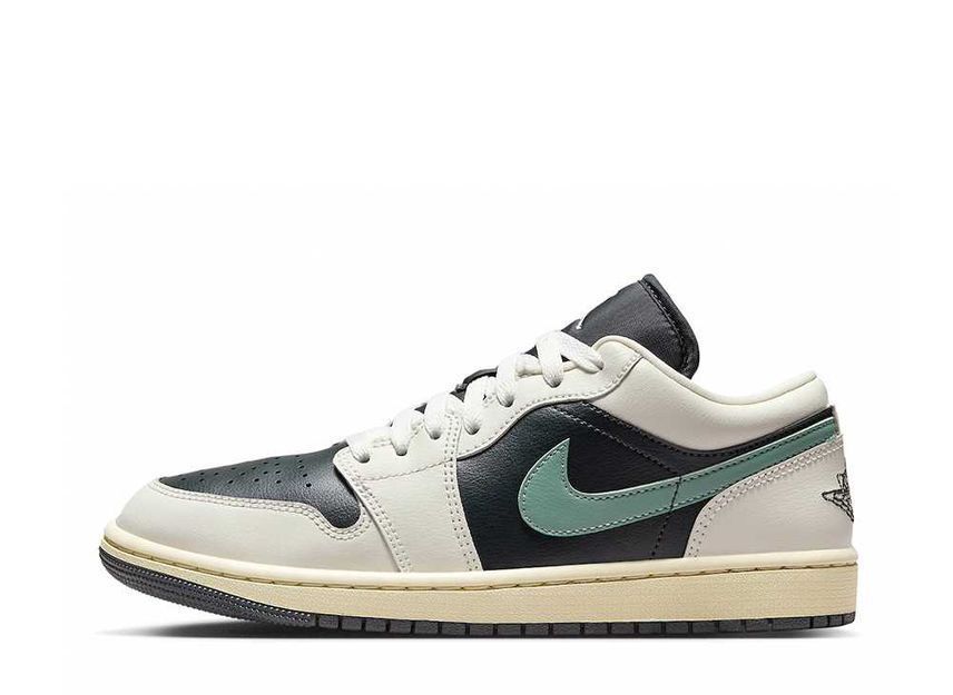 NIKE WMNS AIR JORDAN 1 LOW “JADE SMOKE”