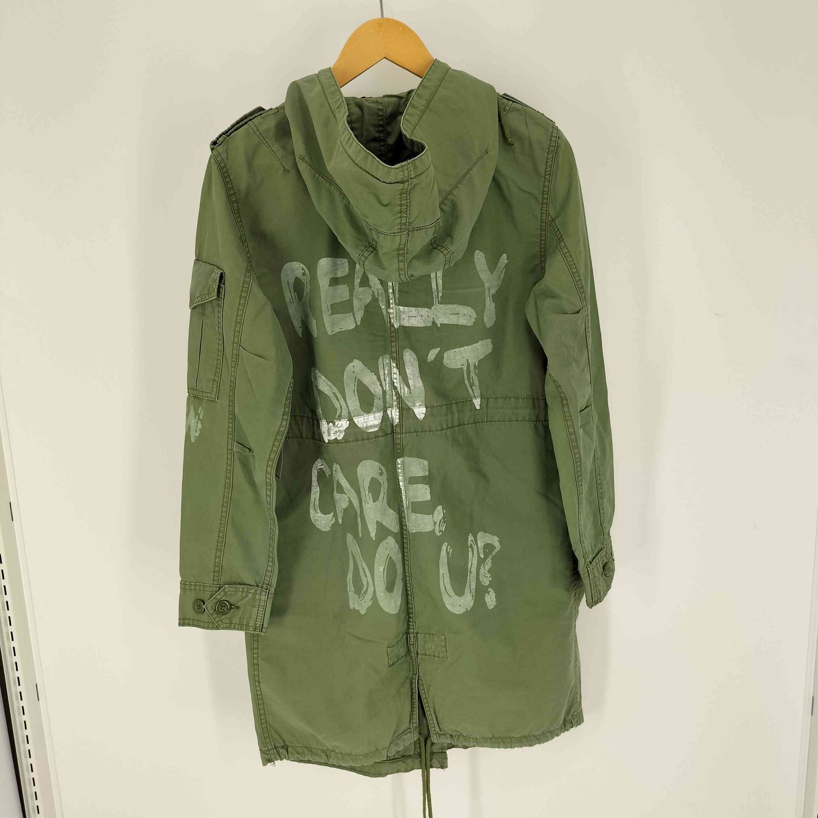 ペイントモッズコート ザラ ZARA I Really Don't Care Do U Melania ペイント ミリタリー モッズコート レディース import：XS  - メルカリ