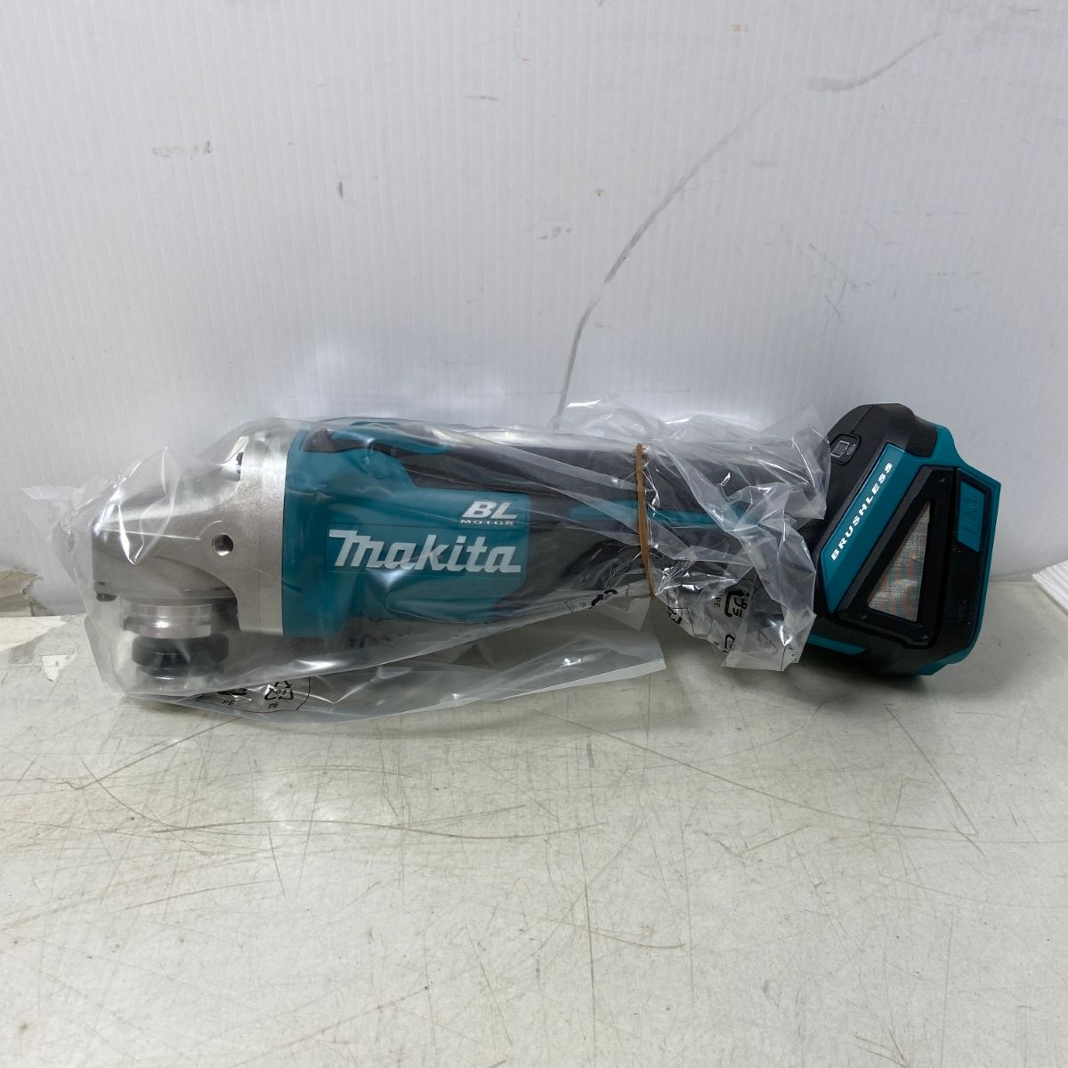 ΦΦMAKITA マキタ ディスクグラインダー 18v GA404DZN HRDEVELOPMENT_JP