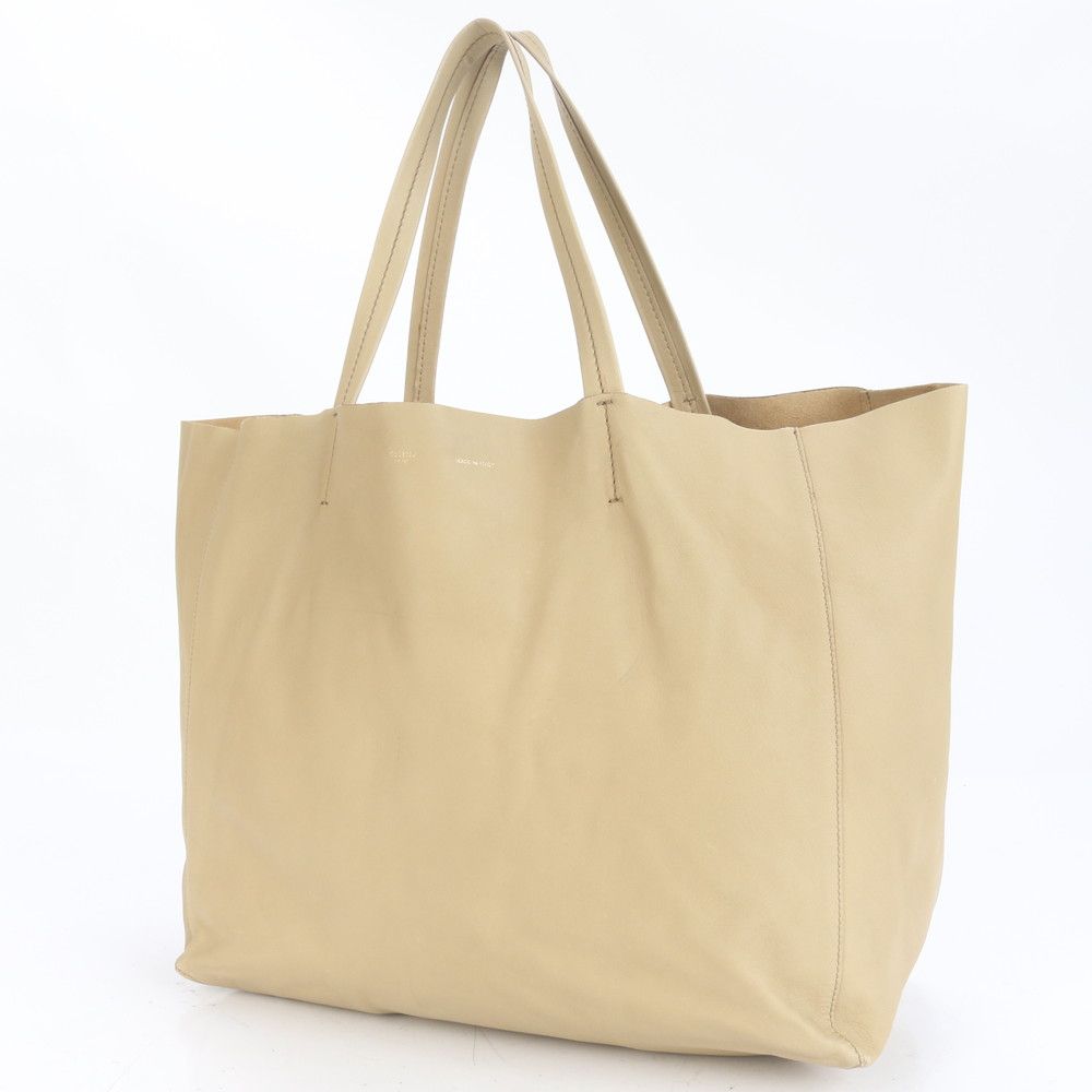 美品✨セリーヌ ホリゾンタルカバ トートバッグ レザー A4可 ボルドー 美品✨セリーヌ ホリゾンタルカバ トートバッグ レザー A4可