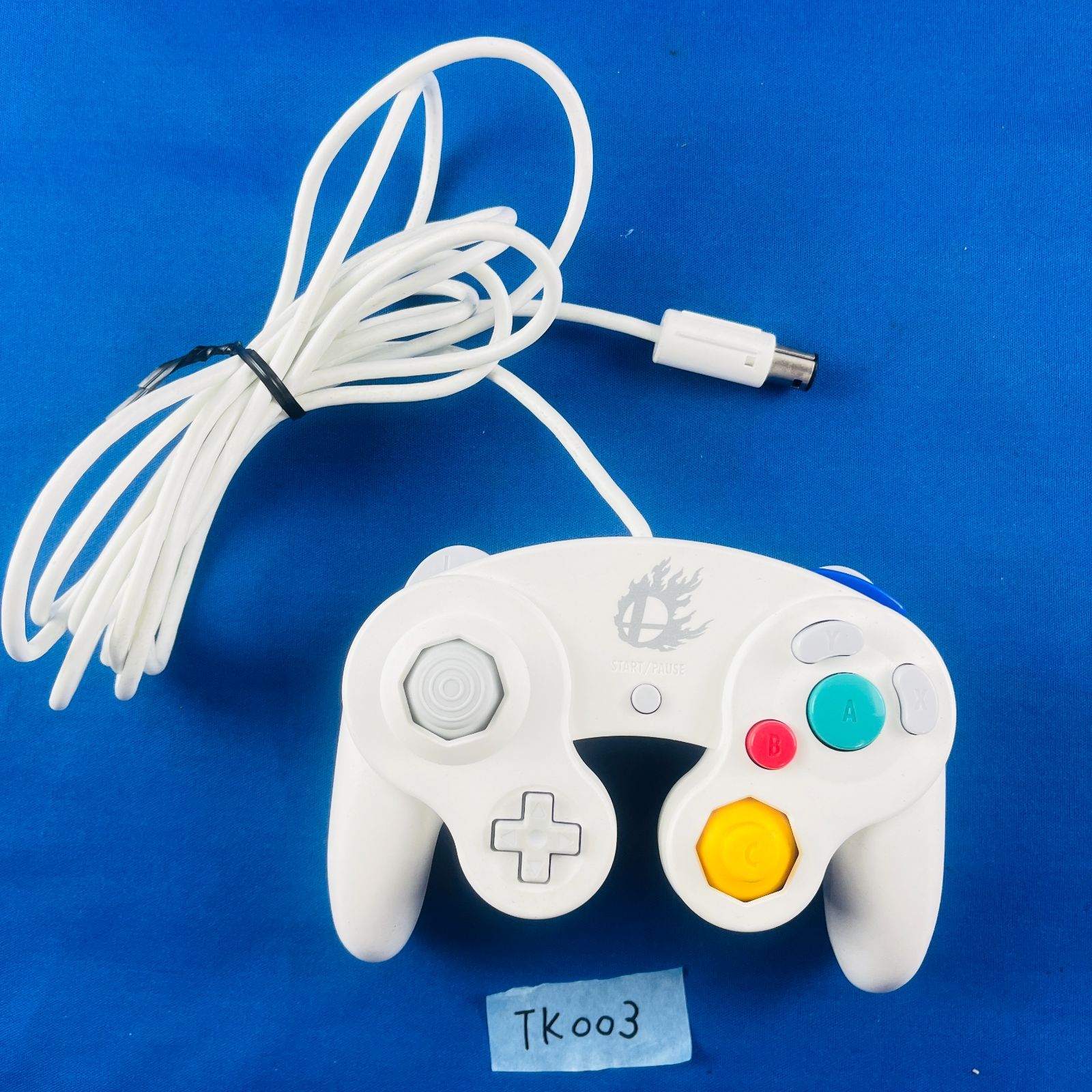 任天堂GAMECUBE ☆ゲームキューブ コントローラー スマブラホワイト