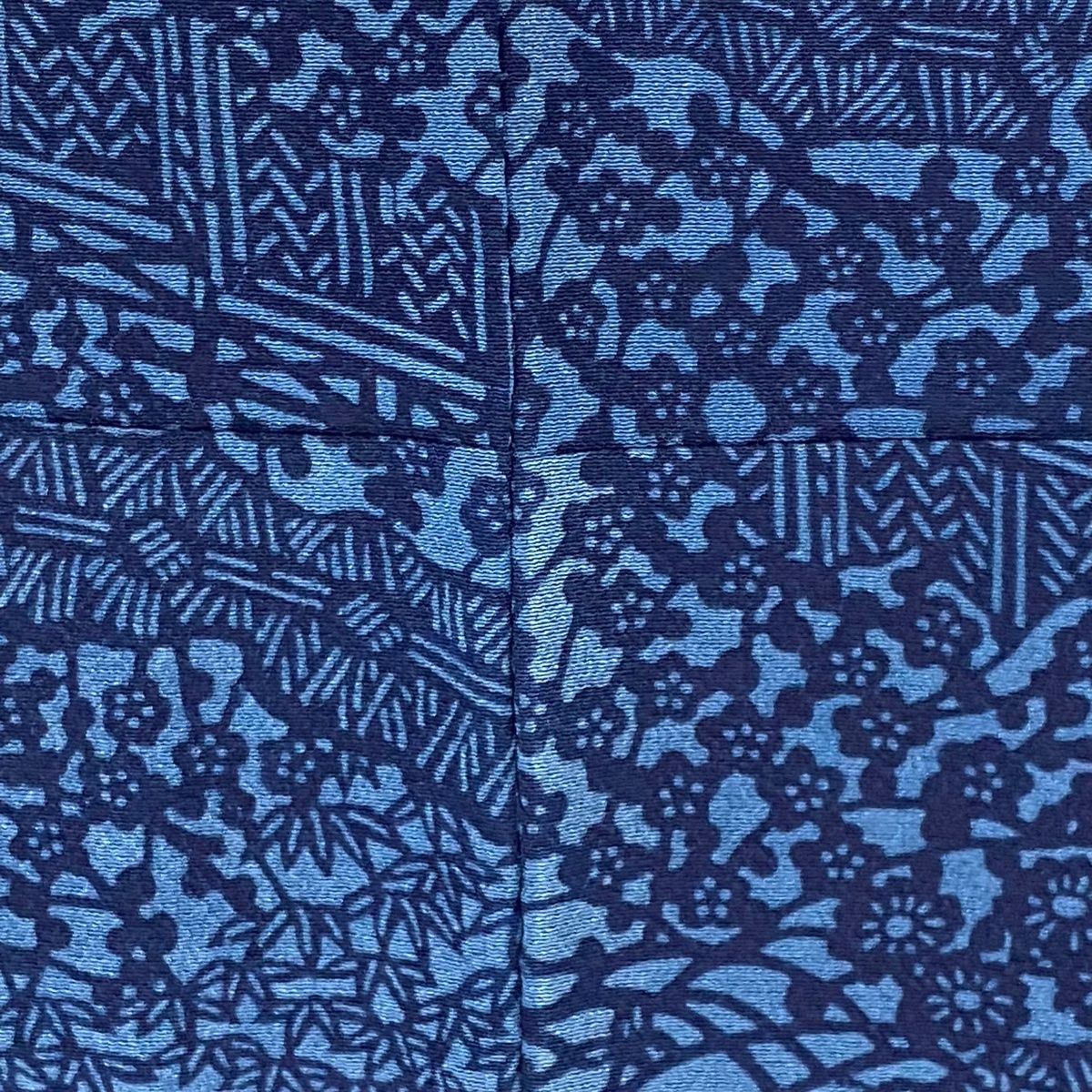 笹 藍色