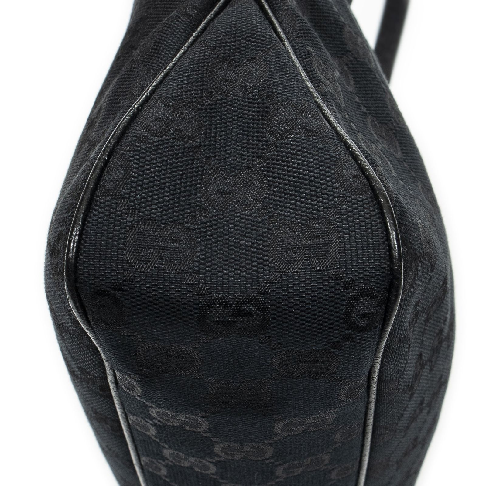 グッチミディアム