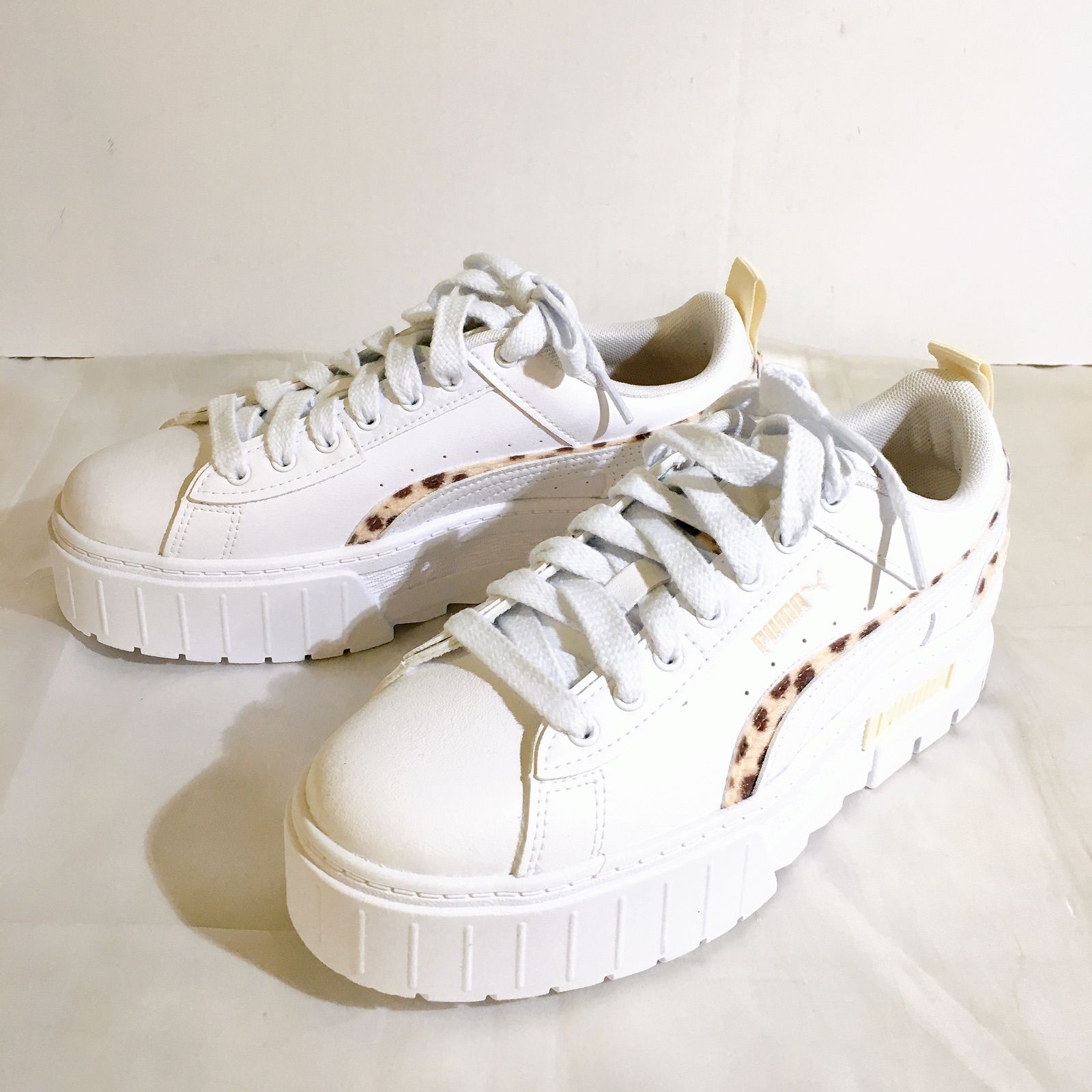 美品 PUMA スニーカー