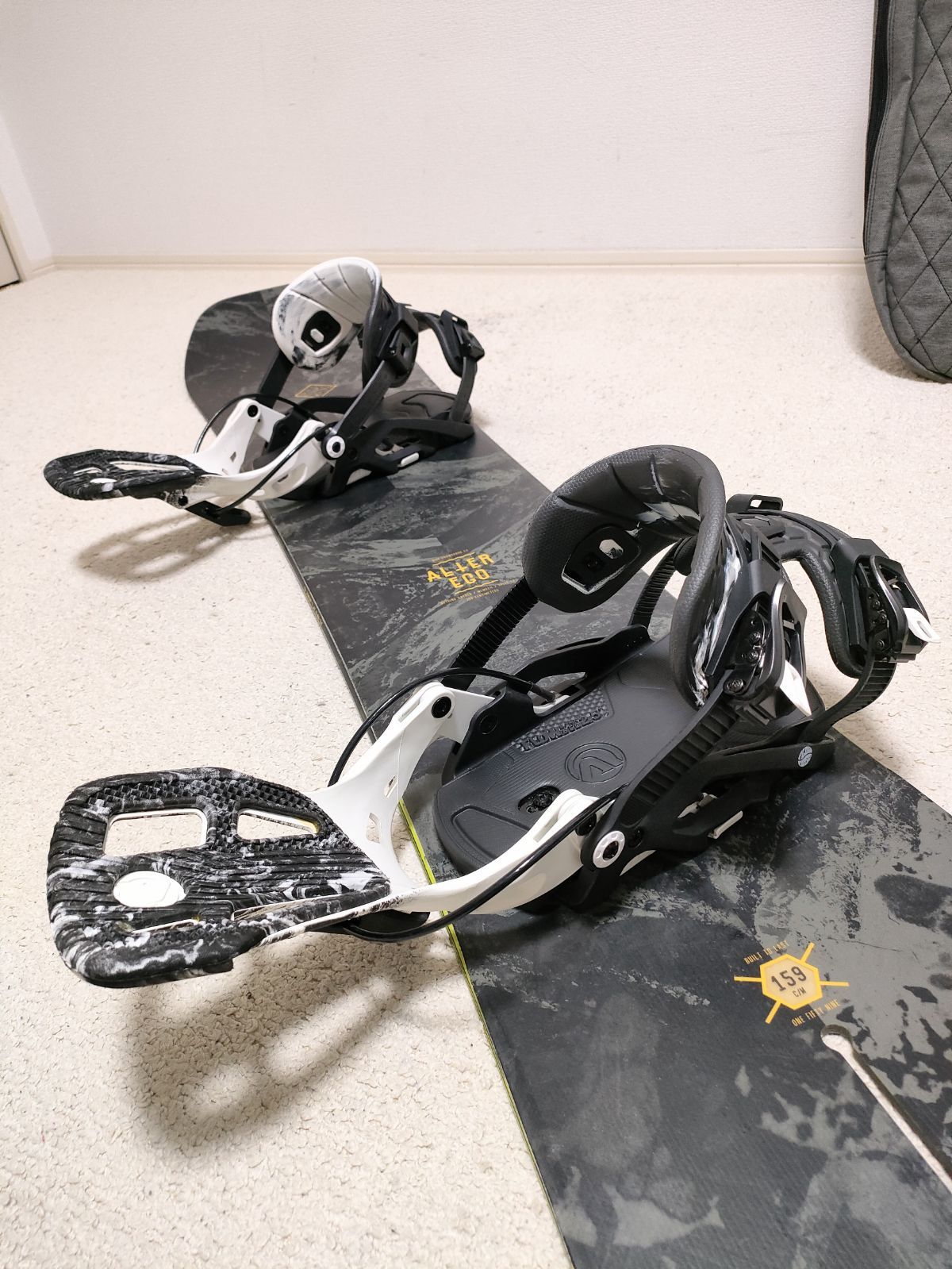 BURTON FLOW ワックス塗って発送もできます！定価総額13.8万！ ボード