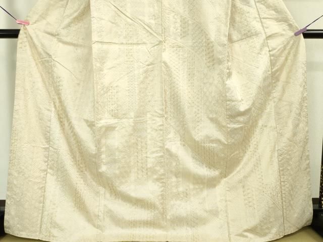 平和屋本店■極上　紬　総刺し子刺繍　名物裂草花文　練色地　逸品　未使用　DZAA5606kh5 平和屋本店□極上 紬 総刺し子刺繍 名物裂草花文 練色地 逸品 未使用