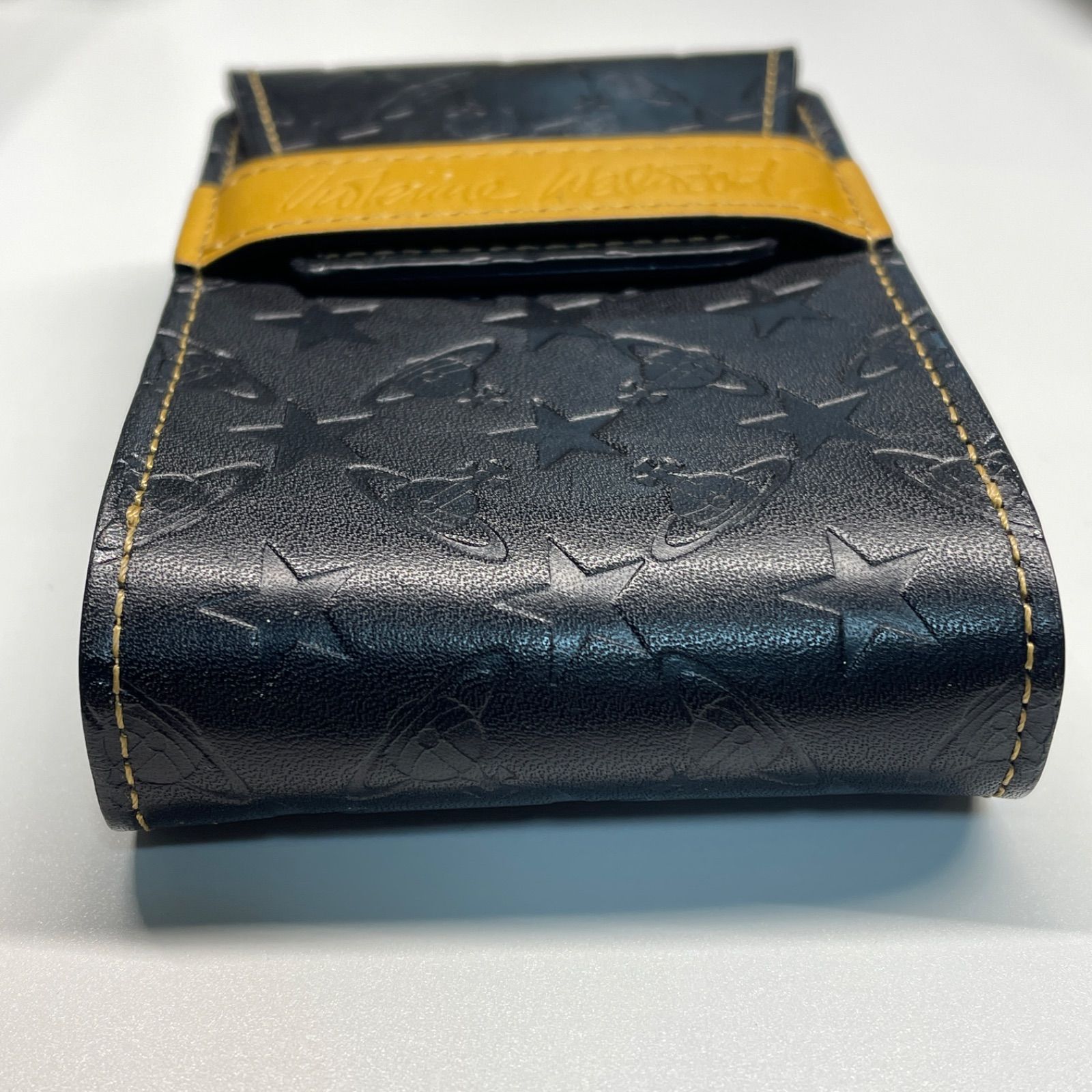 ヴィヴィアンウエストウッド Vivienne Westwood タバコケース