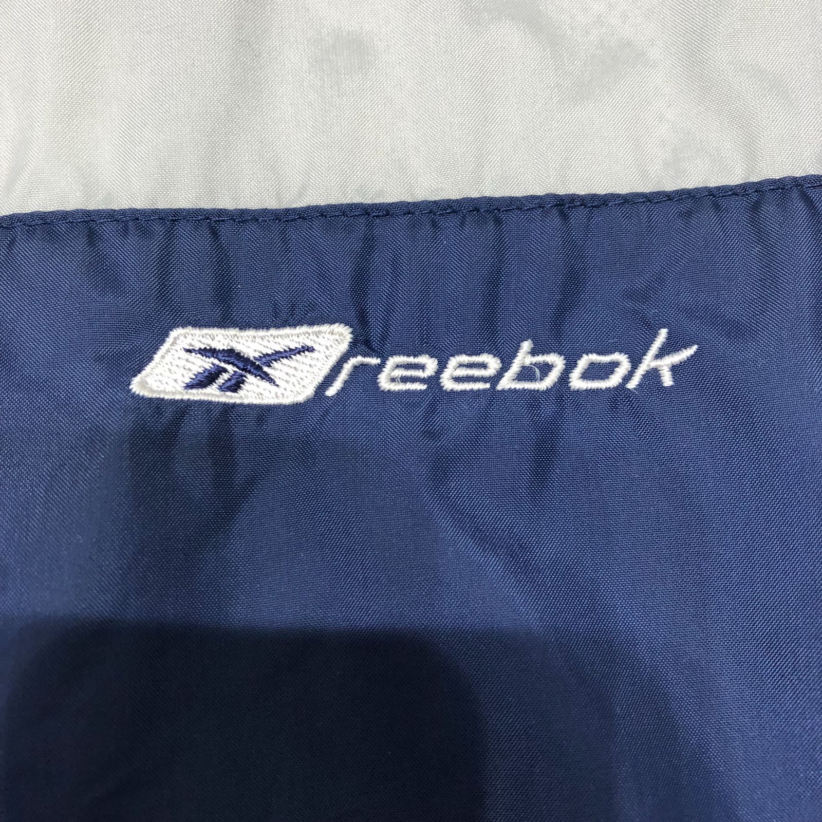 reebok リーボック 万国旗タグ ナイロンジャケット ワンポイントロゴ 