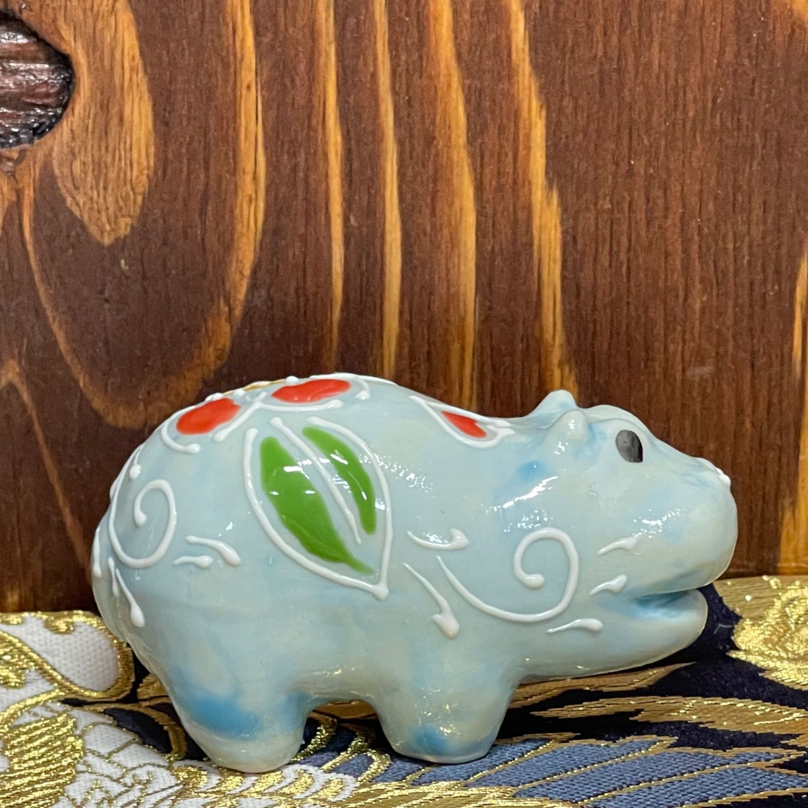 開運招福】幸運の金色カバ置物【金運アップ】