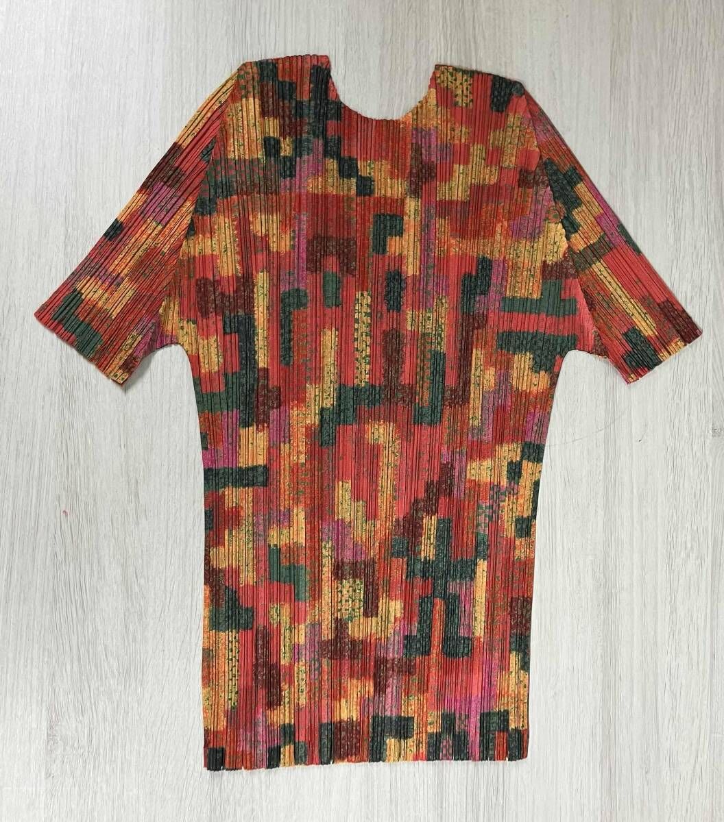 イッセイミヤケプリーツプリーズ  PP73-JK531 総柄プリーツTシャツ レディース 3 PLEATS PLEASE プリーツプリーズ ISSEY MIYAKE イッセイミヤケ 半袖