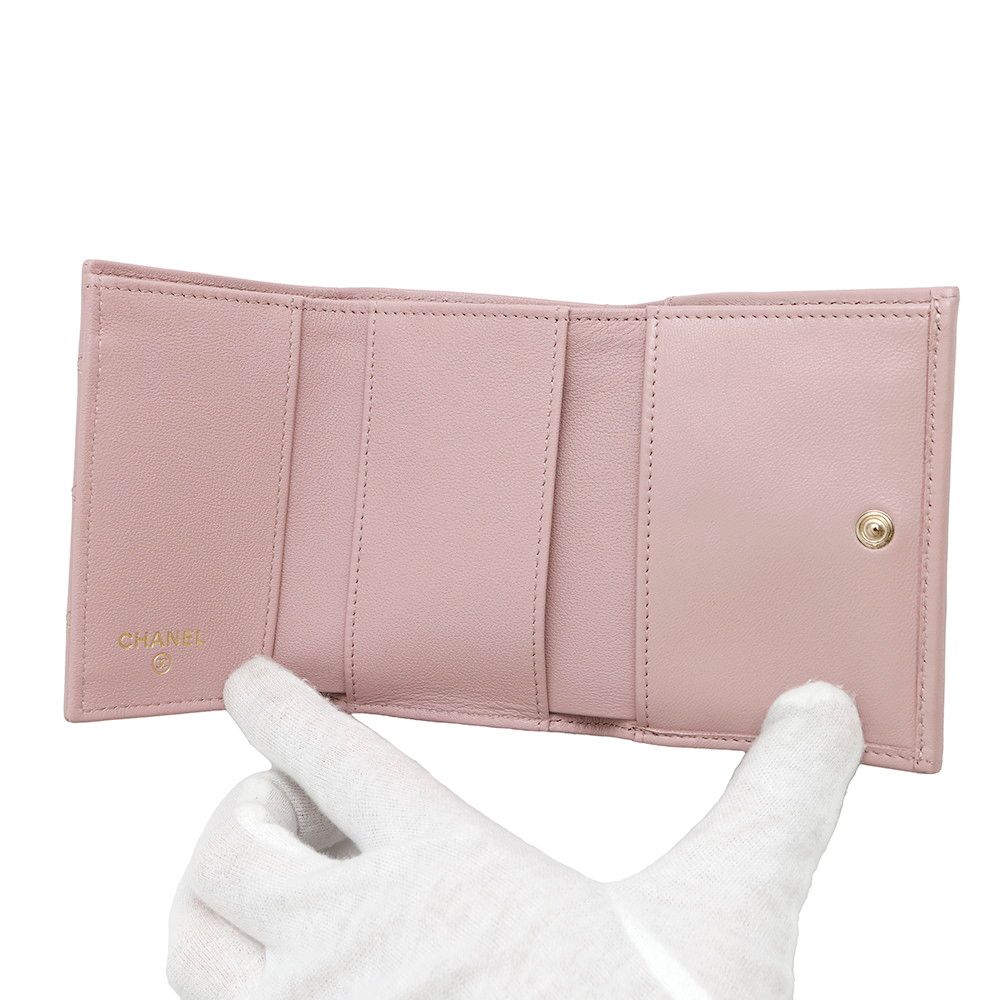 シャネル 三つ折り財布 マトラッセ ココマーク スモール フラップ  