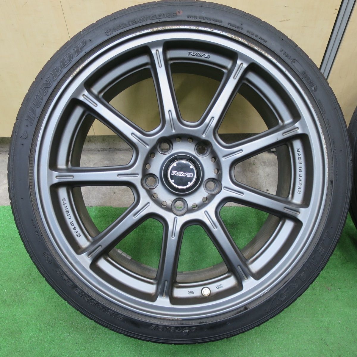 4本価格 RAYS gram LIGHTS 57G 215 40R18 ダンロップ LE MANS V ルマン5 レイズ グラムライツ 18インチ PCD114.3 5H 5060504TTノ