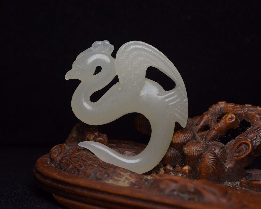 旧家蔵出し 和田玉細密彫 羊脂白玉 沁色自然 筆洗 彫刻 根付 裝身具 賞