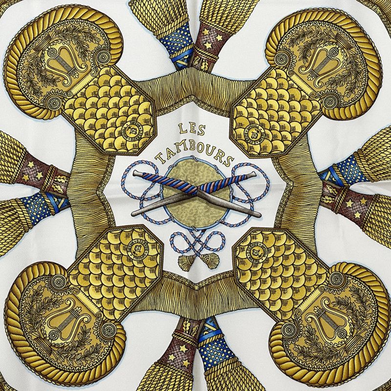 エルメス スカーフ カレ90 LES TAMBOURS タンブールの太鼓 スカーフ エルメス HERMES カレ90 LES TAMBOURS(タンブールの太鼓