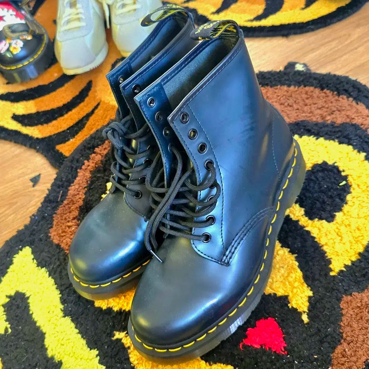 DR. MARTENS ドクターマーチン 8 笏 ネイビー
