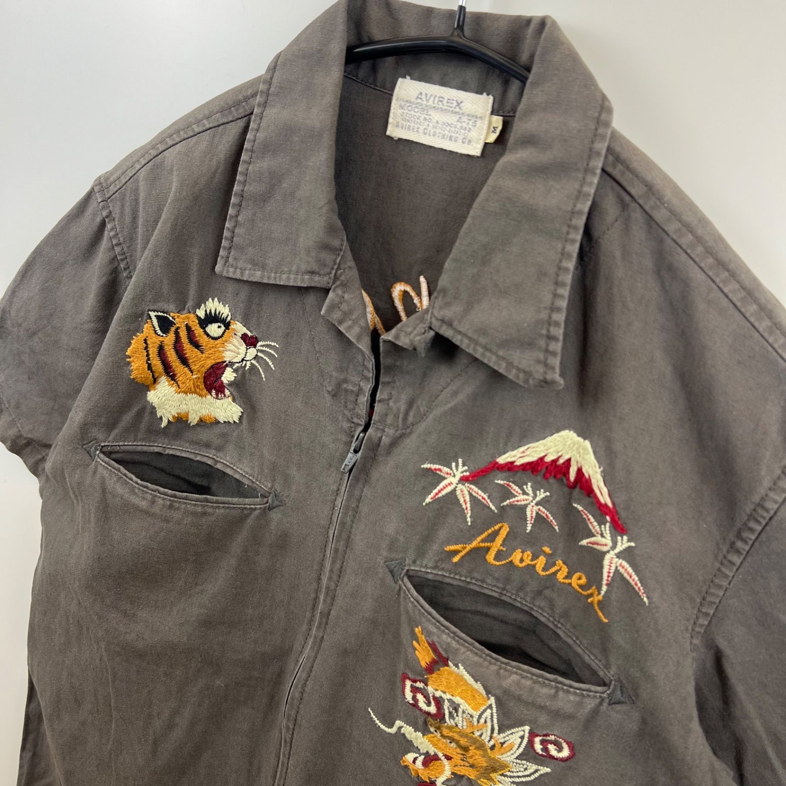 アヴィレックス 刺繍入り 開襟シャツ スカシャツ ブラック M 龍 虎 富士 アヴィレックス 刺繍入り 開襟シャツ スカシャツ ブラック XL 龍