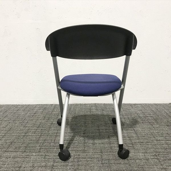 スタッキングチェア 肘無 280 背樹脂タイプ キャスター付 コクヨ ブラック ミディアムマリン