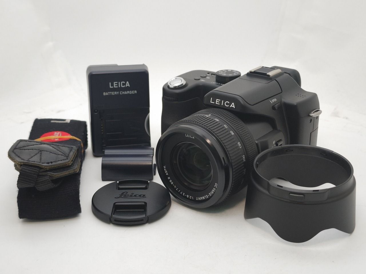 Leica V-LUX1 DC VARIO-ELMARIT 1：2.8-3.7/7.4-88.8 ASPH. 充電器 電池 ストラップ 付 ライカ 美品  - メルカリ