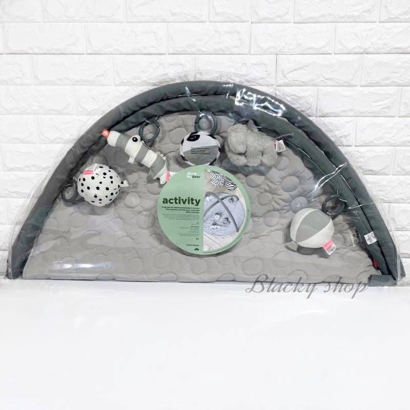 Done by Deer ダンバイディア アクティビティ プレイマット ベビージム グレー 北欧 インテリア 赤ちゃん ベビー 育児 子育て 用品 ギフト プレゼント 出産祝い