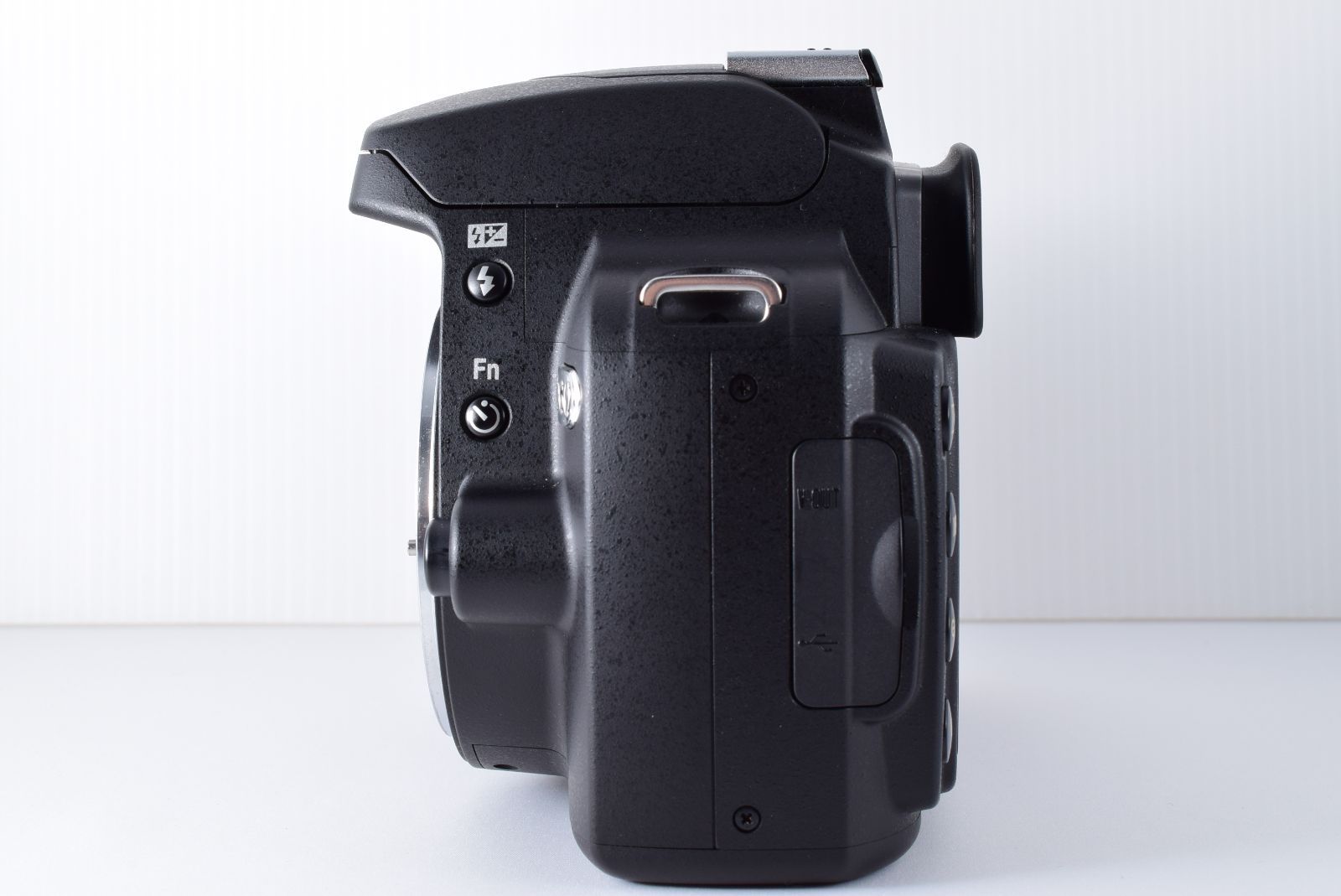 シャッター回数 681回 ほぼ新品】Nikon D60 デジタル一眼レフカメラ