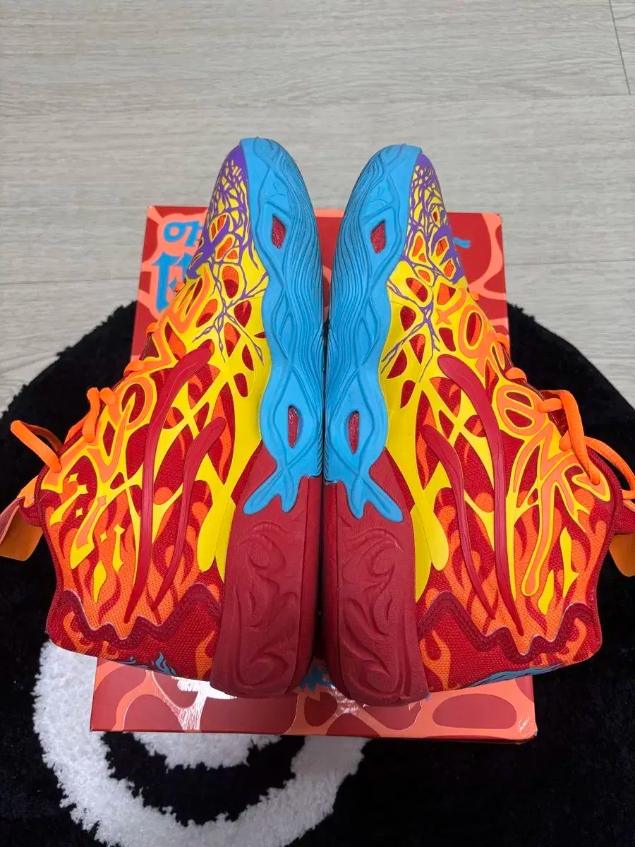 ラメロ ボール 4 バスケットシューズ 270