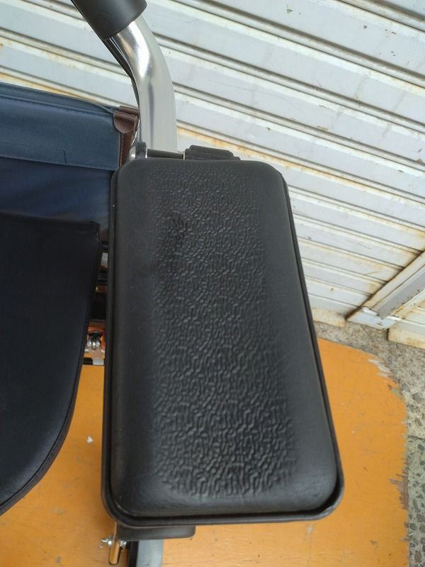 一部地域を除き送料無料 歩行器