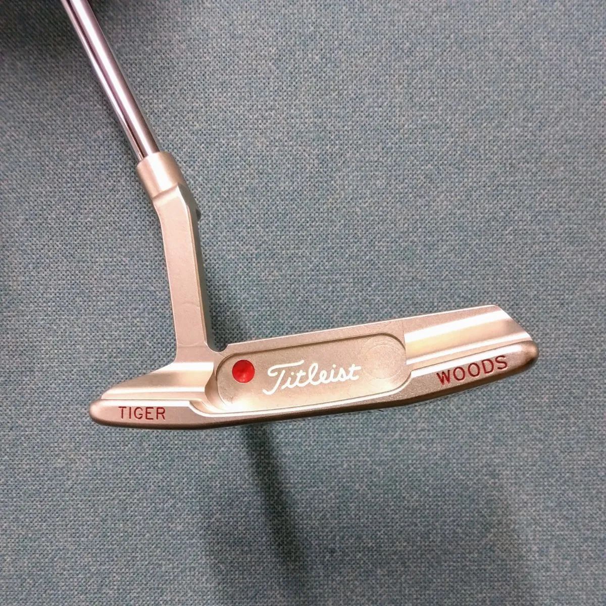 スコッティキャメロン 2002 MASTERS CHAMPION TIGER WOODS