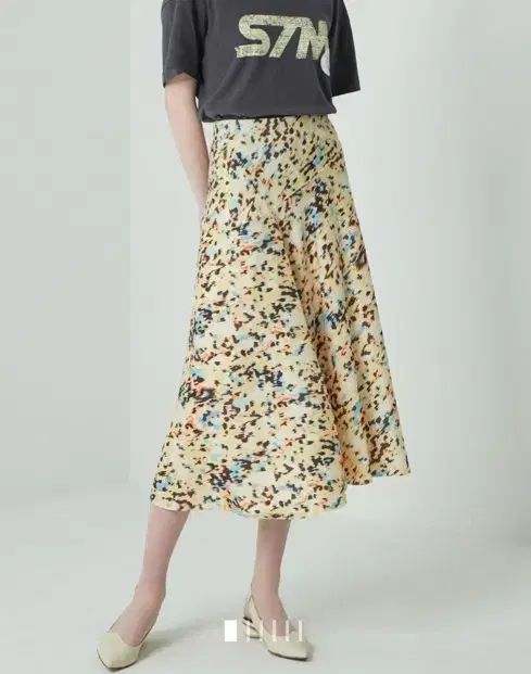 SYSTEM システム system 黄色 レオパード スカート 44 サイズ