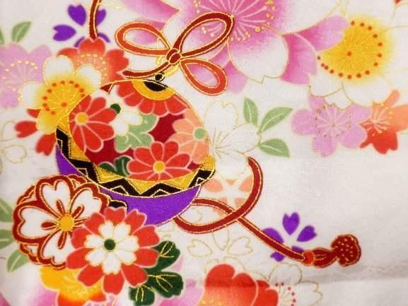 七五三 三歳用 被布 7点 セット 白地 鈴 桜 柄 No.2302 七五三 三歳用 被布 7点 セット 白地 鈴 桜 柄 No.2302 - メルカリ