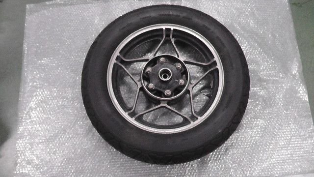 マグナ750　RC09-1003xxx　の　リアホイール　タイヤ:#1741335785