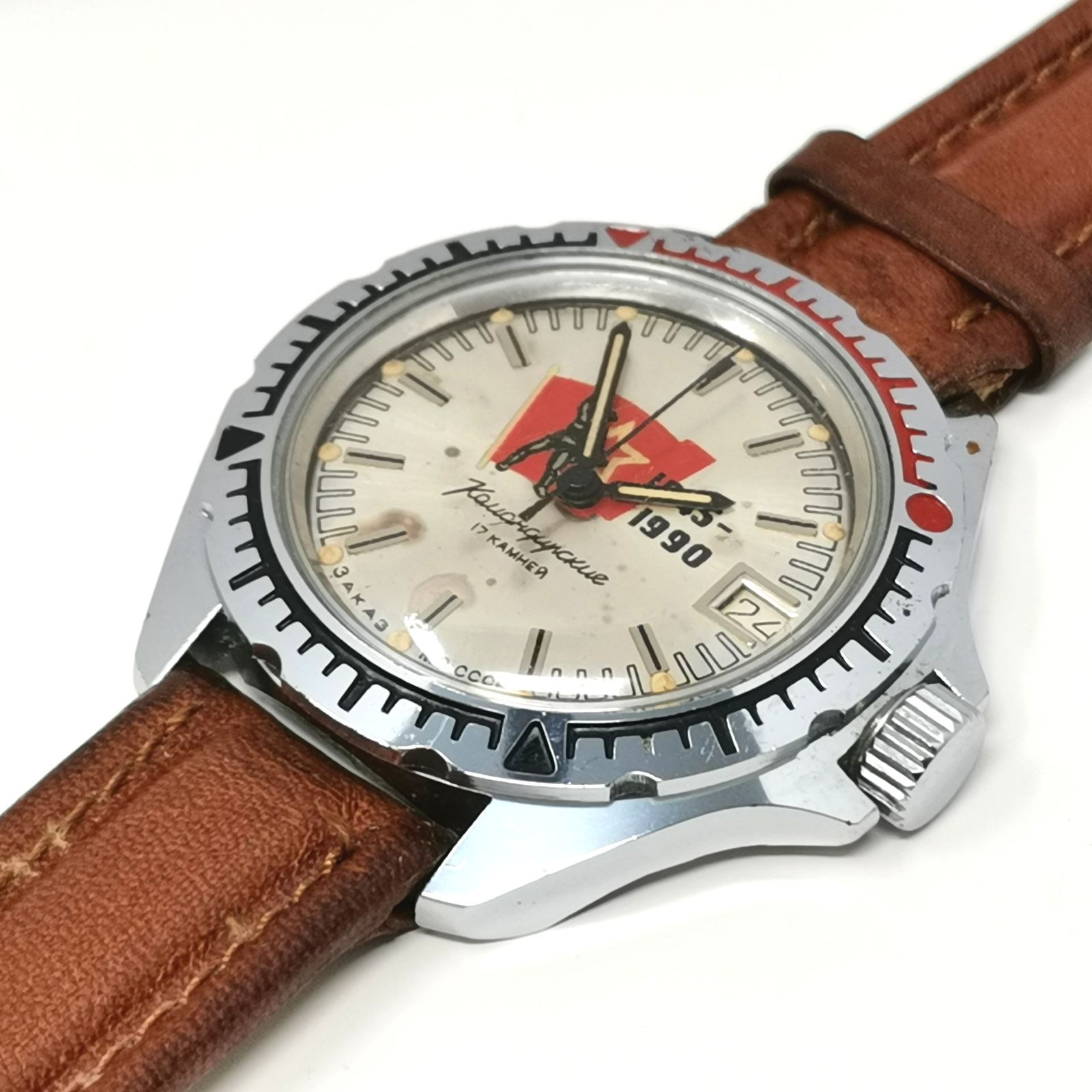 被せガラス緑色ガラス電笠　大正ロマン　洋館　古民家　切子　ウランガラス 被せガラス緑色ガラス電笠 大正ロマン 洋館 古民家 切子 ウランガラス 3人