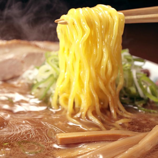 札幌名産 西山ラーメン 10食 (具材付き)セット 西山製麺 麺 縮れ麺 卵麺 ラーメン 札幌ラーメン ご当地ラーメン 詰め合わせ ギフト 贈り物 ご自宅用 ご家庭用 お家用 北海道 北海道直送 グルメ お取り寄せ