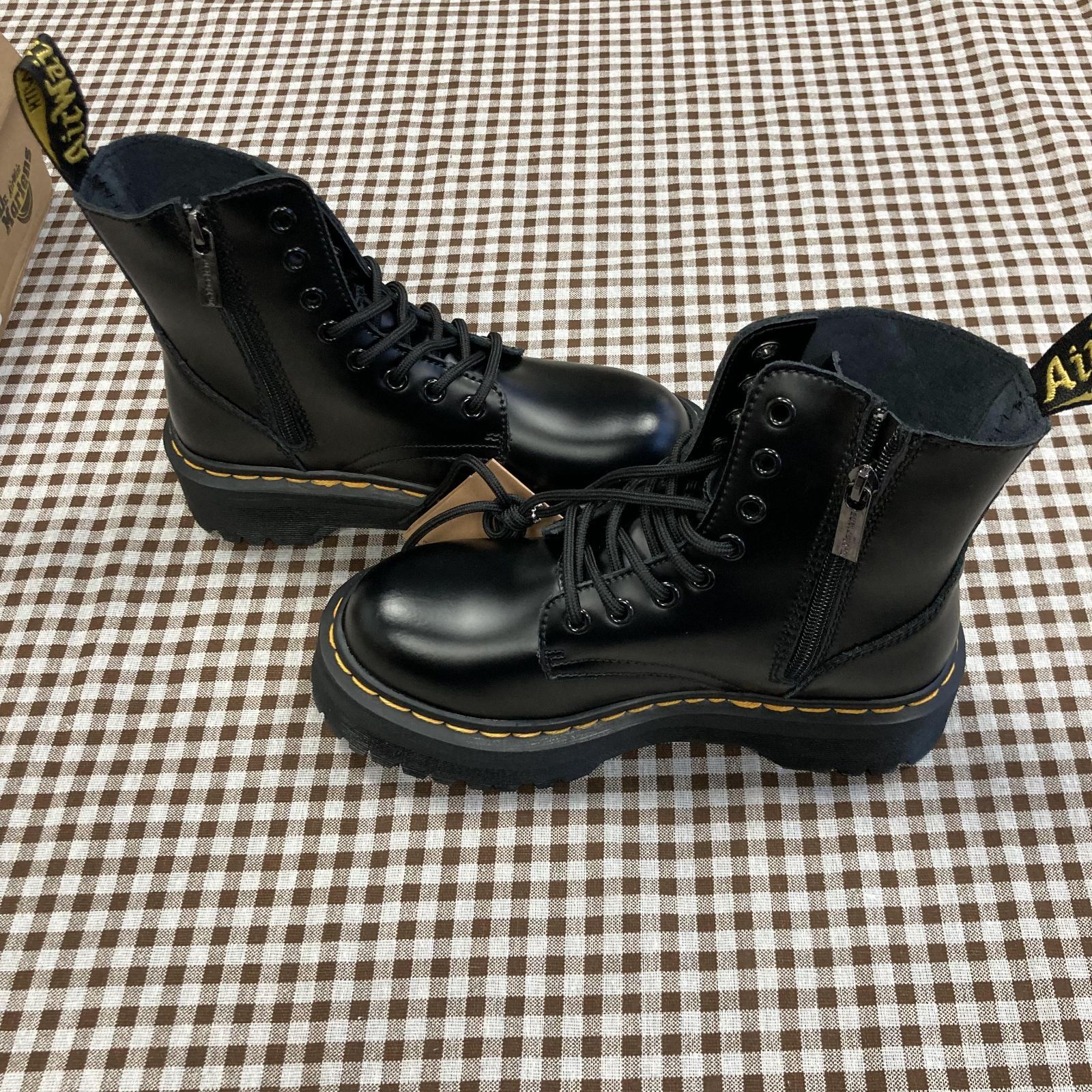  Dr Martens Jadon MAX 8ホールブーツ ジェ イドンマックス ドクターマーチン 03 その他 ブーツ 革靴