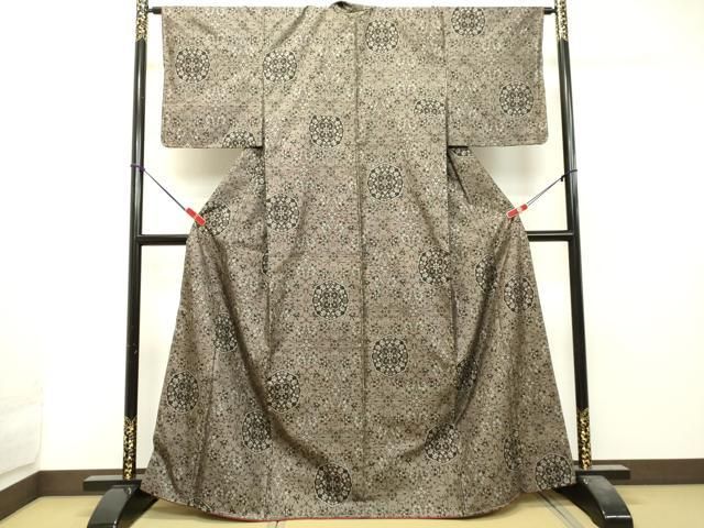 平和屋着物●本場大島紬　9マルキ　正倉院花文　正絹　逸品　未使用　DAAT1023tw 平和屋着物○本場大島紬 9マルキ 正倉院花文 正絹 逸品 未使用