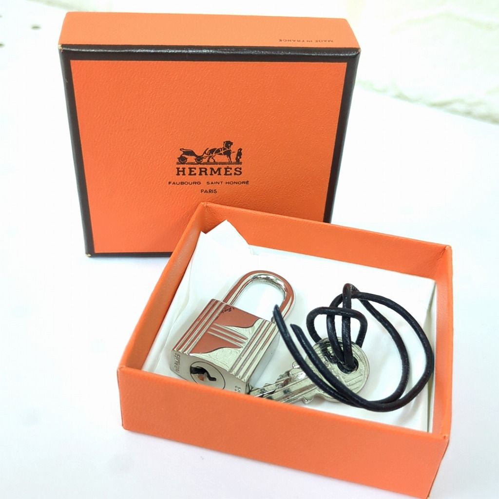 HERMES エルメス カデナ パドロック No.102 南京錠 鍵付 - メルカリ