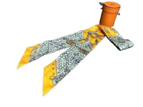 本日限定❗エルメス 馬銜・シュミーズ ツイリー スカーフ HERMES