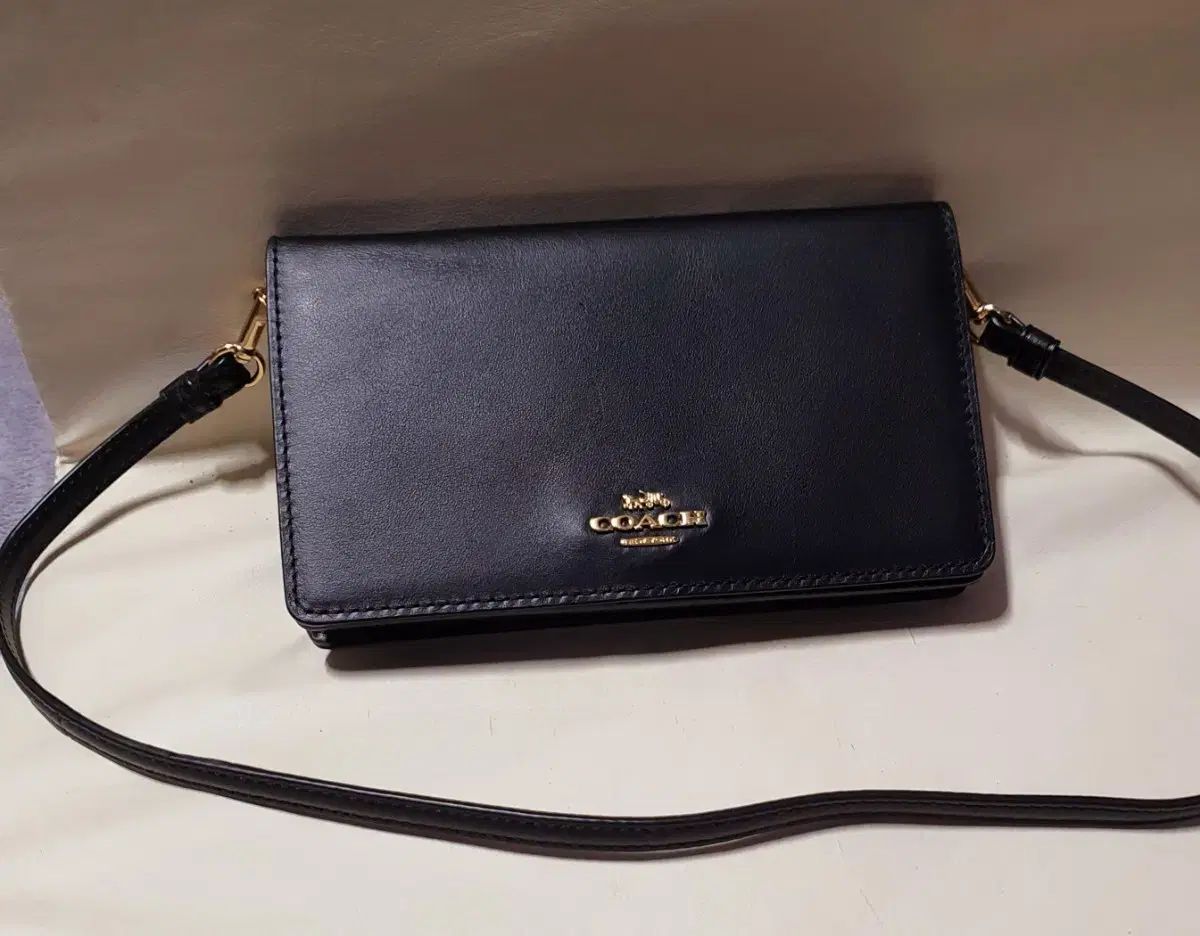 MIUMIU ミュウミュウ iPhone78plus ケース ビジュー リング MIU MIU