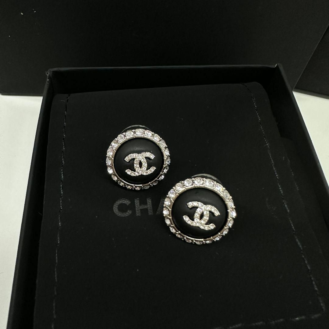 CHANEL シャネルピアス ブラック