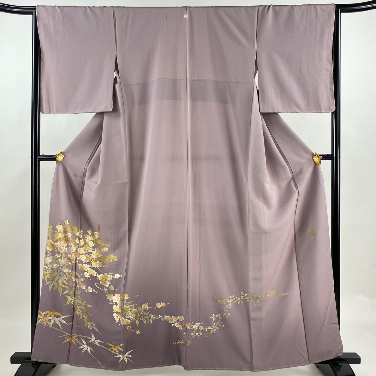 色留袖 身丈161.5cm 裄丈66.5cm M 袷 和田光正 落款 枝梅 葉と実 金銀彩 紫 正絹 名品 一つ紋