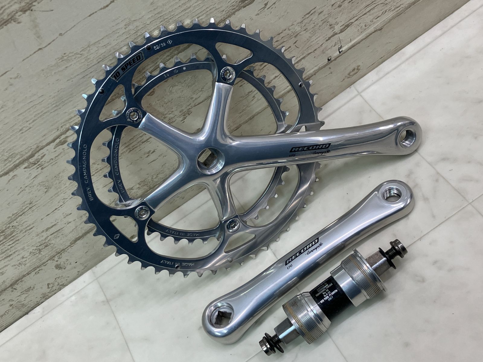 カンパニョーロRECORD 10SPEED クランクセット 170- 52-39