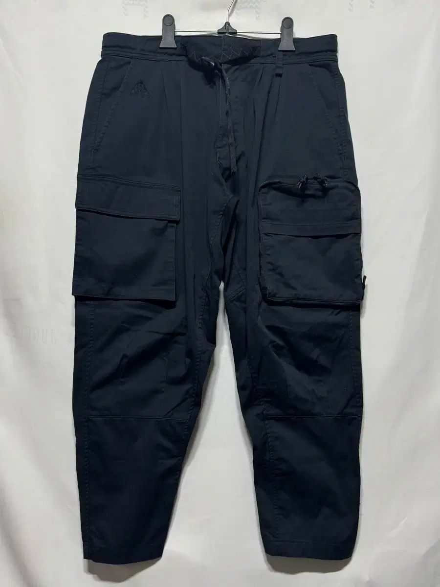 【雷市場（ポンジャン）商品韓国直送】 XL Nike(ナイキ） ACG カーゴ パンツ