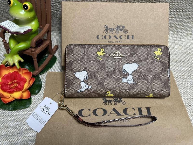 コーチ COACH 長財布 財布 ラウンドジップ シグネチャー スヌーピー