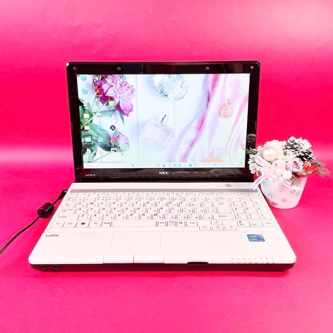 Corei7 ️人気の小型Windows11 ️おしゃれ白ノートパソコン 快適SSD